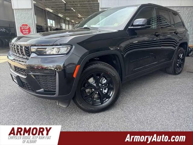 2026 Jeep Grand Cherokee Altitude 4x4 for sale in Albany, NY