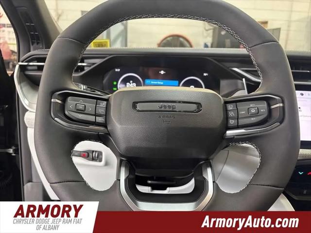 2026 Jeep Cherokee Laredo 4x4