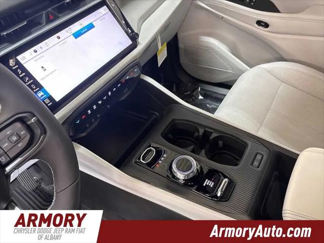 2026 Jeep Cherokee Laredo 4x4