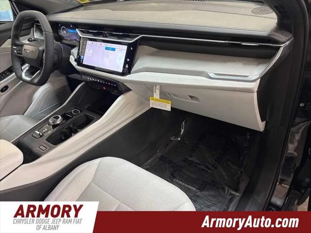 2026 Jeep Cherokee Laredo 4x4
