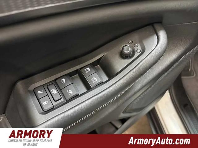 2026 Jeep Grand Cherokee Laredo 4x4