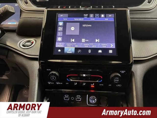 2026 Jeep Grand Cherokee Laredo 4x4