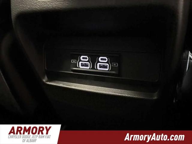 2026 Jeep Grand Cherokee Laredo 4x4