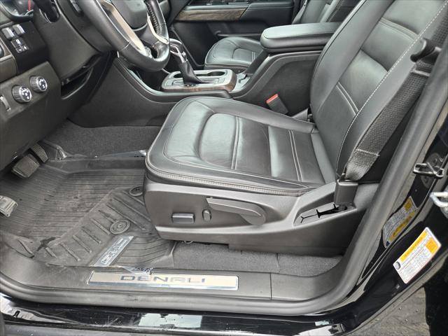 2022 GMC Canyon 4WD Crew Cab Short Box Denali