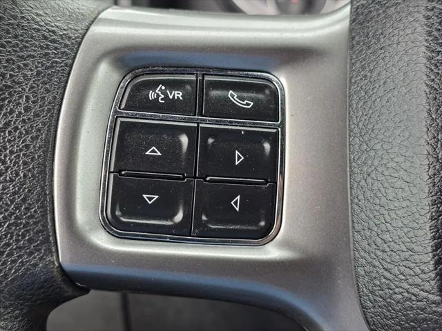 2024 Ram 1500 Classic Warlock Crew Cab 4x2 5'7" Box