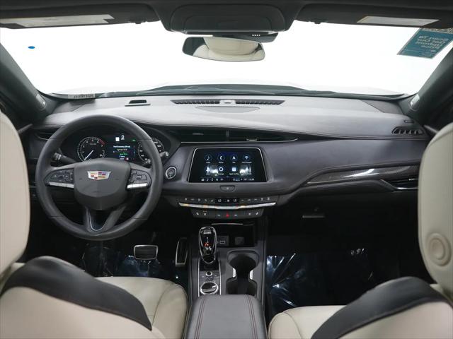 2023 Cadillac XT4 AWD Sport