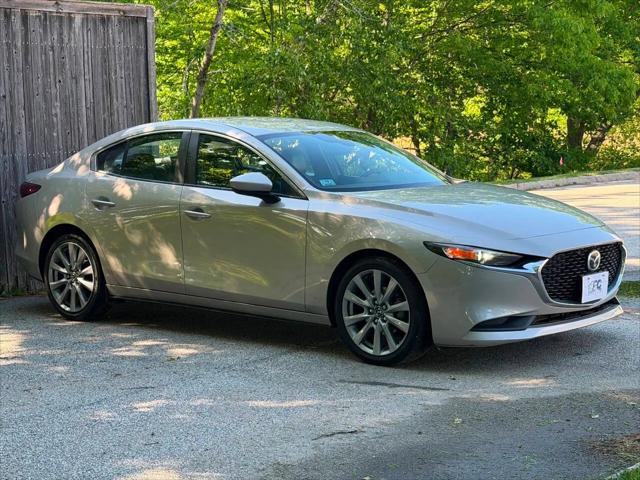 2022 Mazda Mazda3 Select