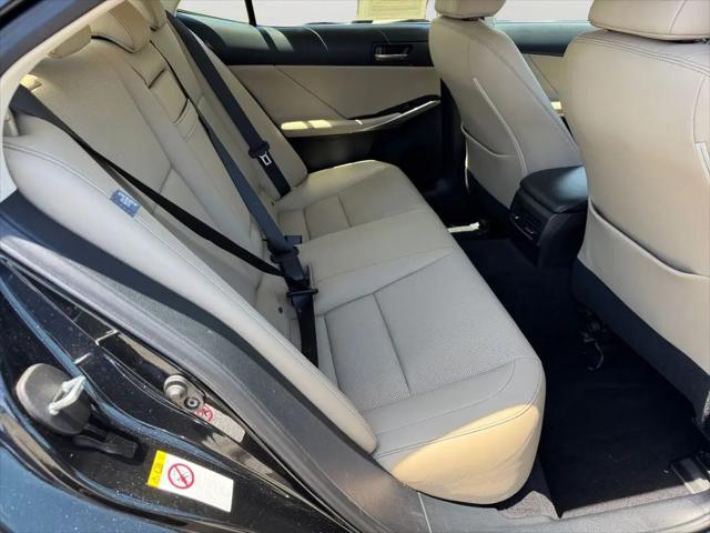2018 Lexus IS 300 IS 300