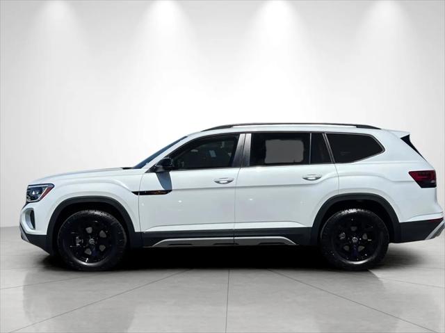 2026 Volkswagen Atlas Peak Edition