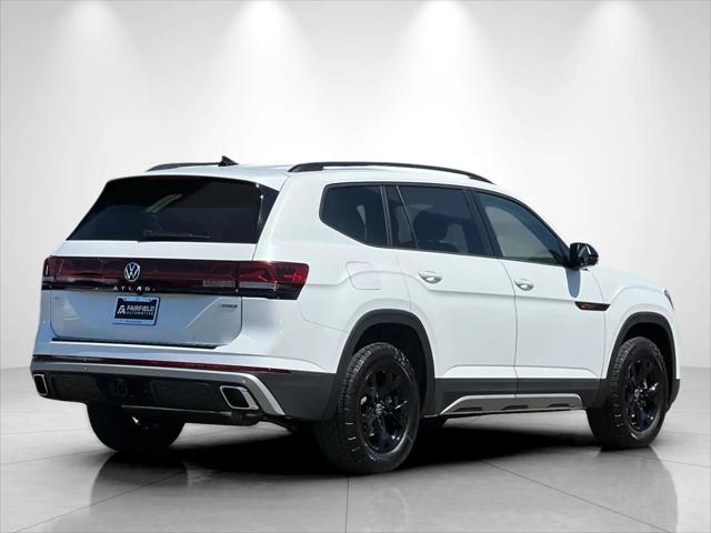 2026 Volkswagen Atlas Peak Edition