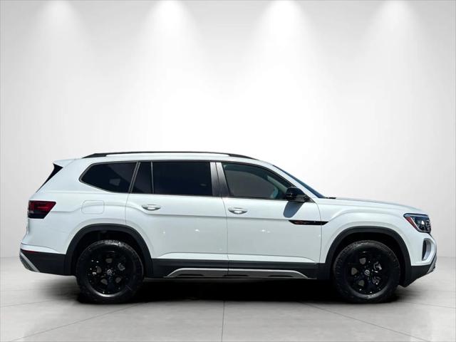 2026 Volkswagen Atlas Peak Edition