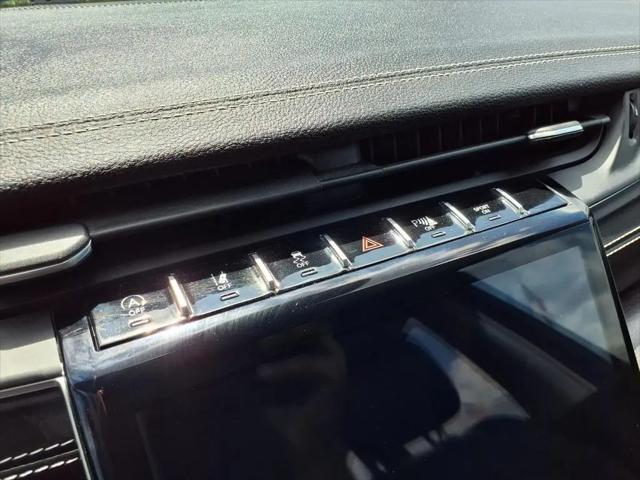 2023 Jeep Grand Cherokee Limited 4x2