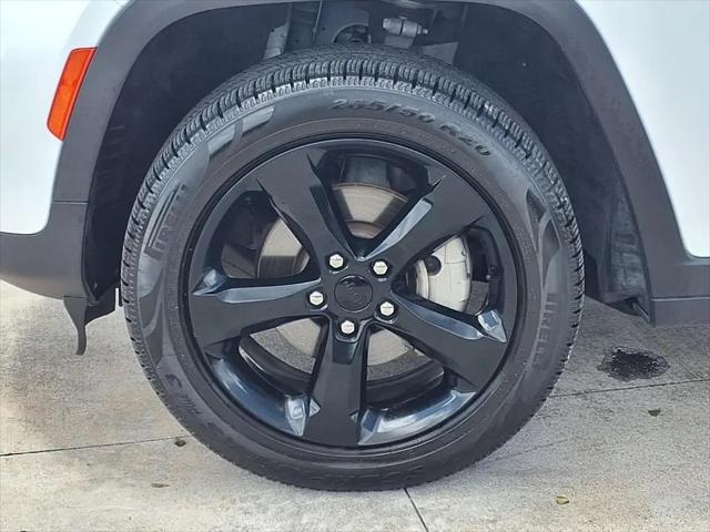 2023 Jeep Grand Cherokee Limited 4x2
