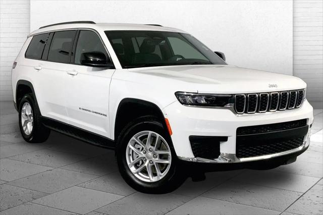2025 Jeep Grand Cherokee L Laredo 4x4 for sale in Kansas City, MO