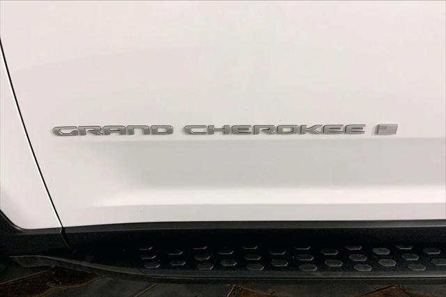 2025 Jeep Grand Cherokee L Laredo 4x4