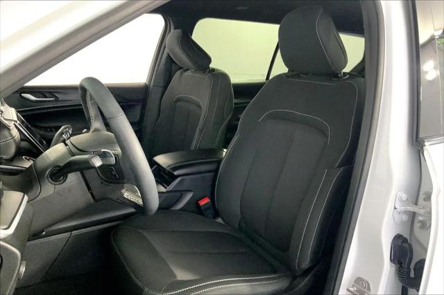 2025 Jeep Grand Cherokee L Laredo 4x4
