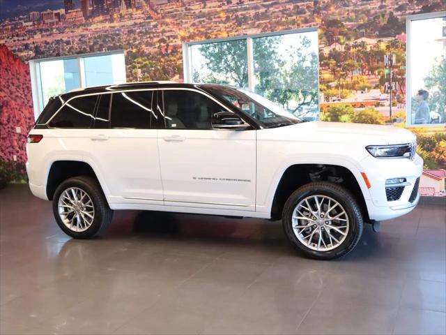 2023 Jeep Grand Cherokee Summit