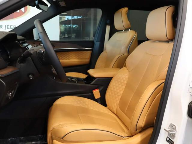 2023 Jeep Grand Cherokee Summit