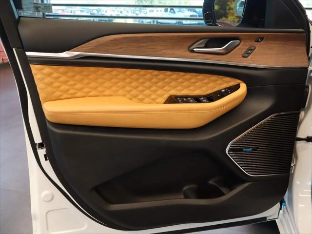 2023 Jeep Grand Cherokee Summit
