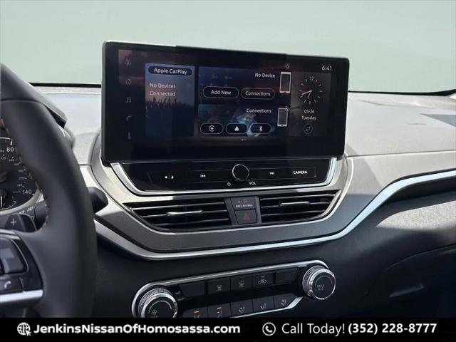 2026 Nissan Altima SR FWD