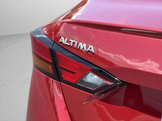 2026 Nissan Altima SR FWD