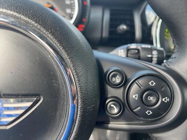 2017 MINI Hardtop Cooper