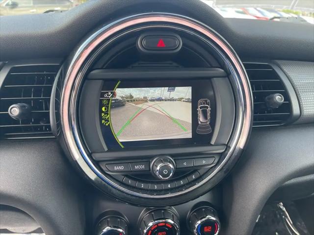 2017 MINI Hardtop Cooper