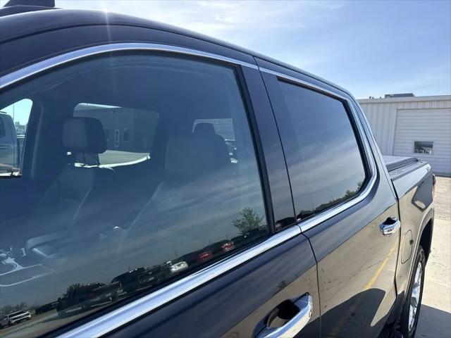 2021 GMC Sierra 1500 4WD Crew Cab Short Box SLT