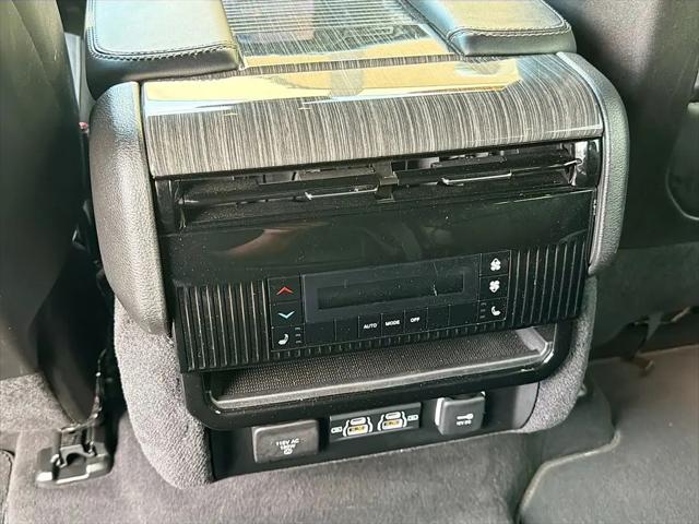 2022 Jeep Wagoneer Series III 4x4
