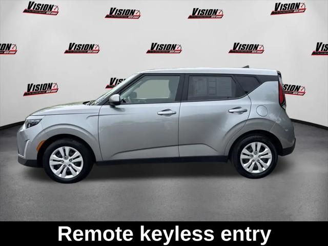 2023 Kia Soul LX