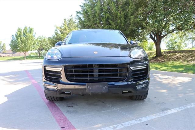 2017 Porsche Cayenne Turbo