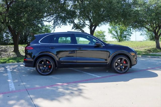 2017 Porsche Cayenne Turbo
