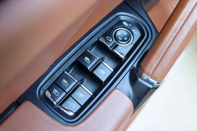 2017 Porsche Cayenne Turbo