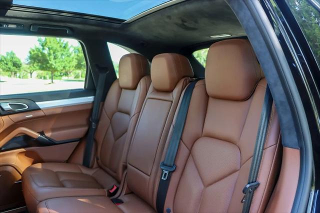 2017 Porsche Cayenne Turbo
