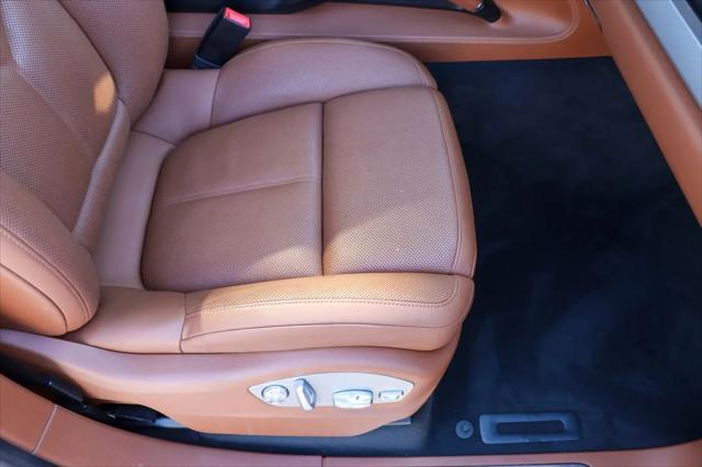 2017 Porsche Cayenne Turbo