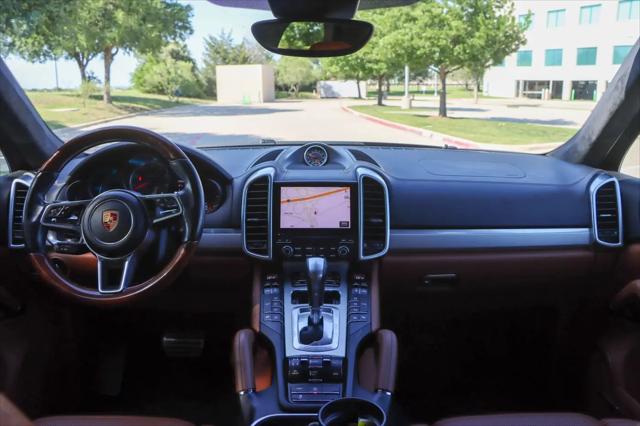 2017 Porsche Cayenne Turbo