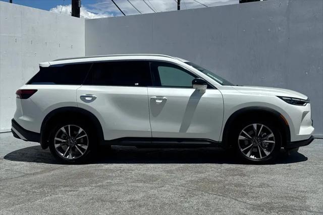 2023 INFINITI QX60 LUXE AWD