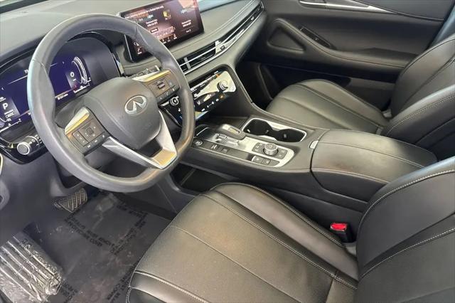 2023 INFINITI QX60 LUXE AWD