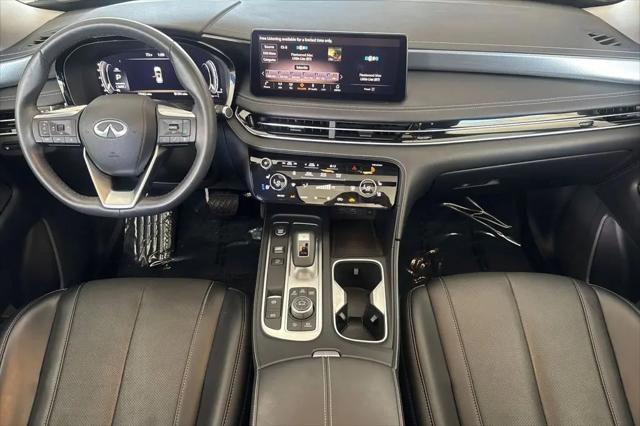 2023 INFINITI QX60 LUXE AWD