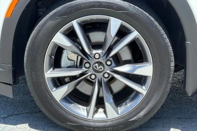 2023 INFINITI QX60 LUXE AWD