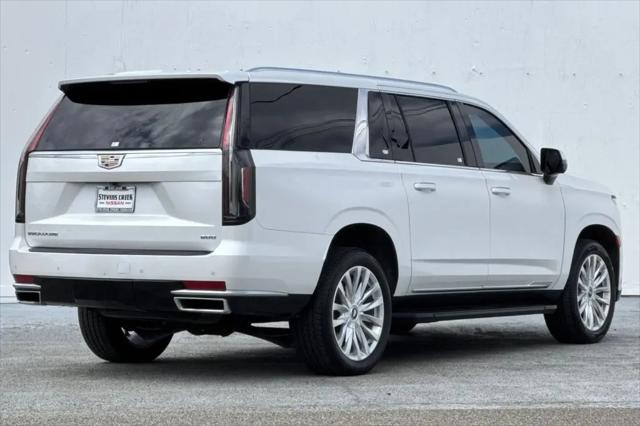 2023 Cadillac Escalade ESV 4WD Luxury