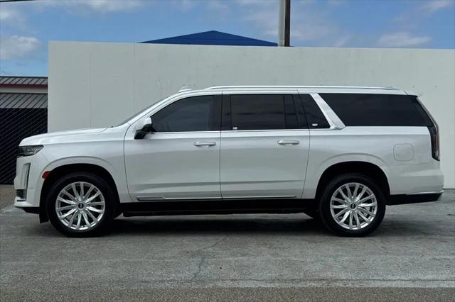 2023 Cadillac Escalade ESV 4WD Luxury