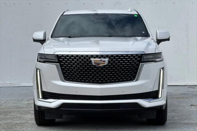 2023 Cadillac Escalade ESV 4WD Luxury