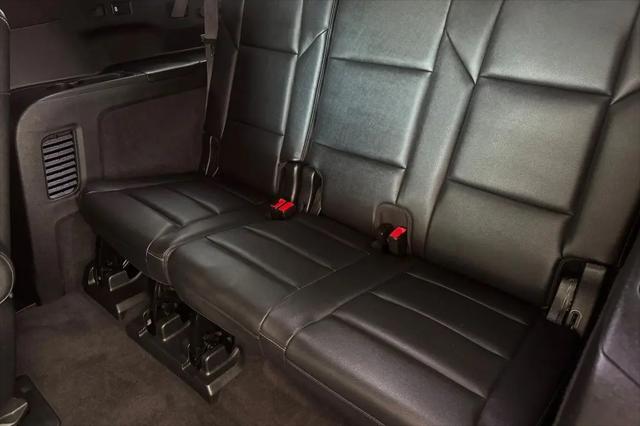 2023 Cadillac Escalade ESV 4WD Luxury