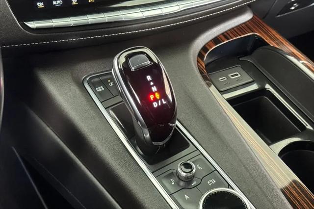 2023 Cadillac Escalade ESV 4WD Luxury