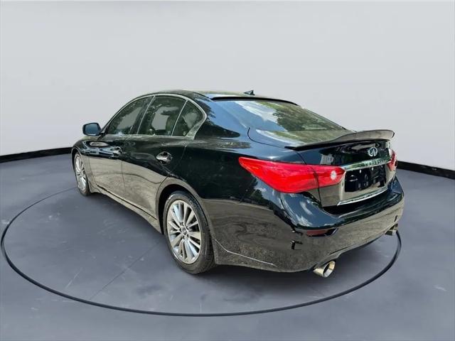 2015 INFINITI Q50 Premium
