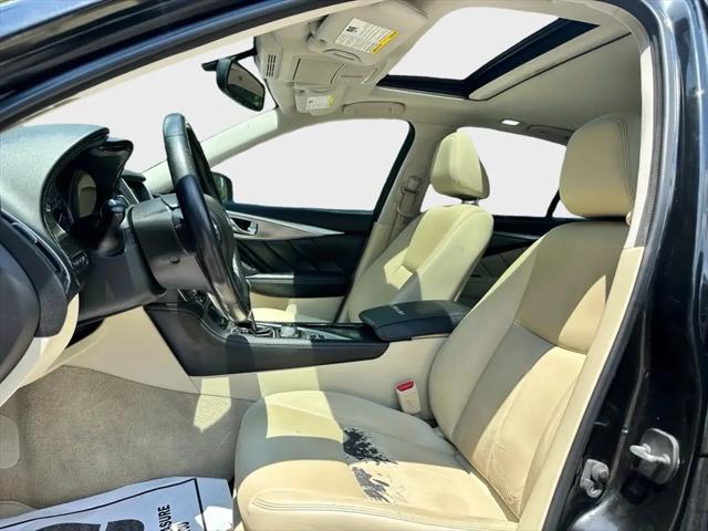 2015 INFINITI Q50 Premium