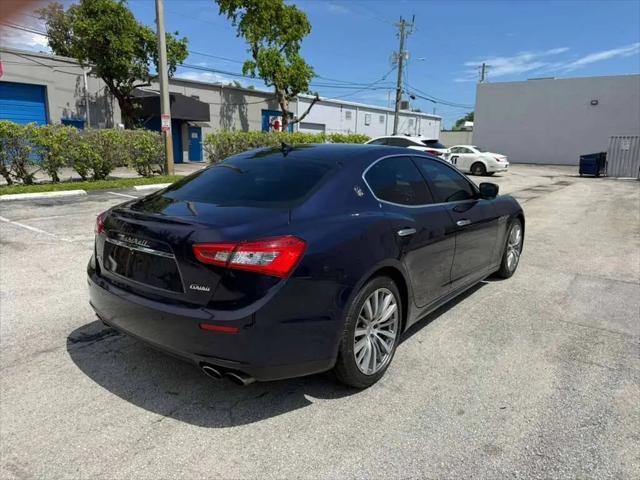 2015 Maserati Ghibli Standard
