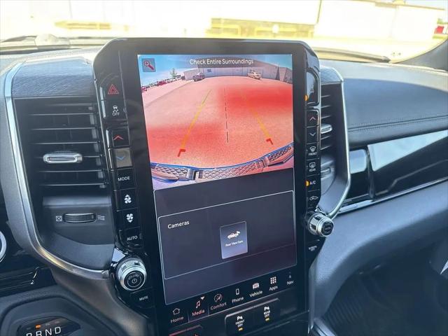 2026 Ram 1500 Laramie Crew Cab 4x4 5'7" Box