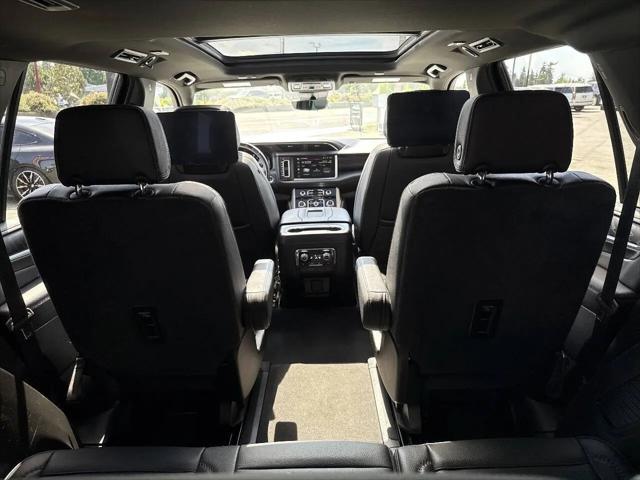 2024 GMC Yukon 4WD Denali